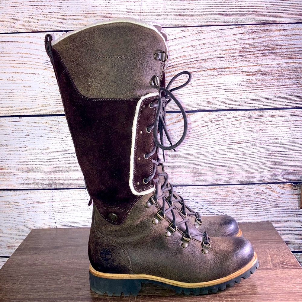 Women’s size 8 Brown Timberland Earthkeepers Winter Boots size 8